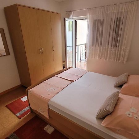 Apartmani Marijanovic Makarska Esterno foto