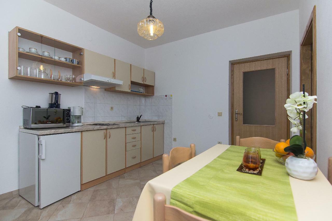 Apartmani Marijanovic Makarska Esterno foto